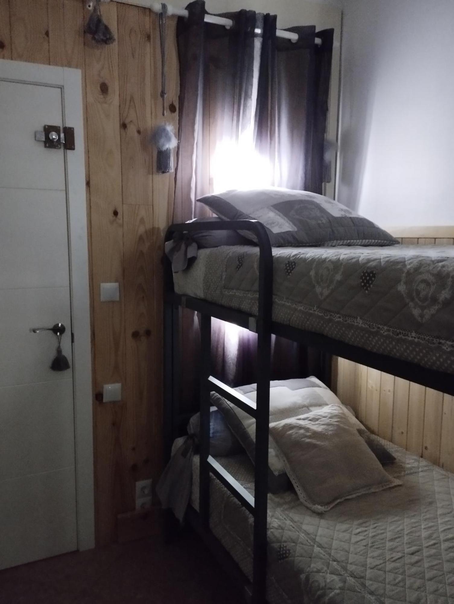 Chambres D'Hotes Chez Catherine A Reus Chambre De Paris Avec Salle De Bains Privee Eksteriør bilde