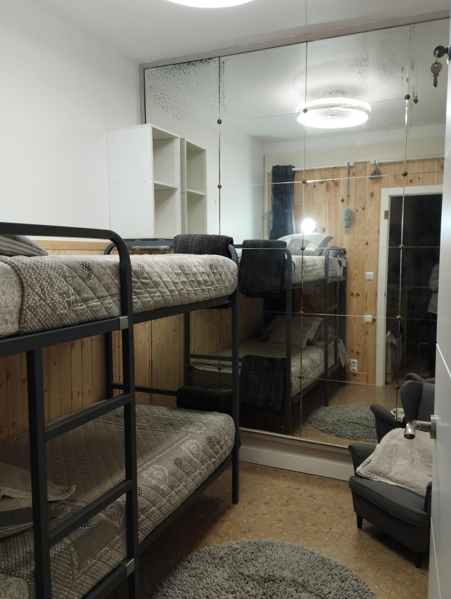 Chambres D'Hotes Chez Catherine A Reus Chambre De Paris Avec Salle De Bains Privee Eksteriør bilde