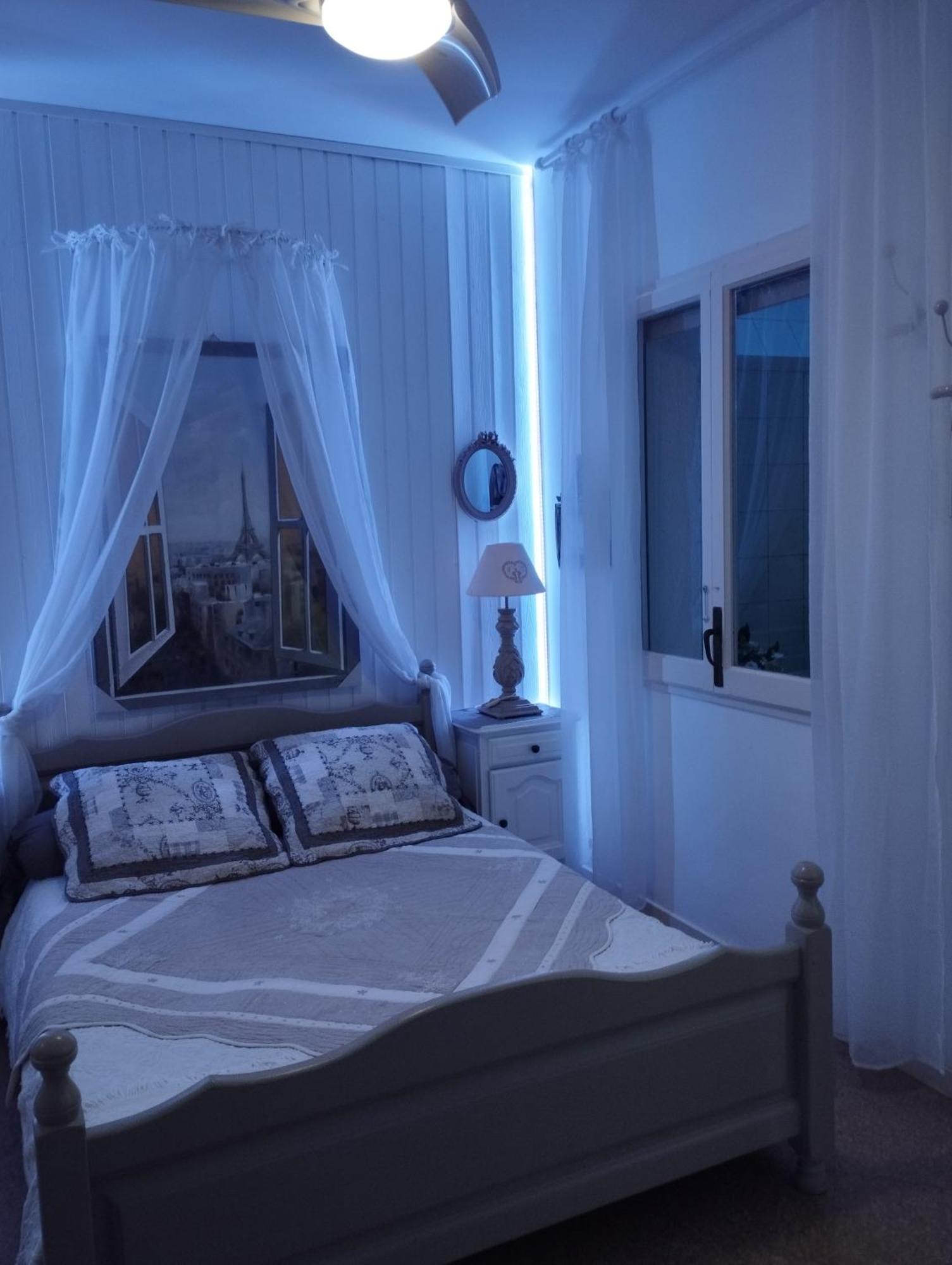 Chambres D'Hotes Chez Catherine A Reus Chambre De Paris Avec Salle De Bains Privee Eksteriør bilde